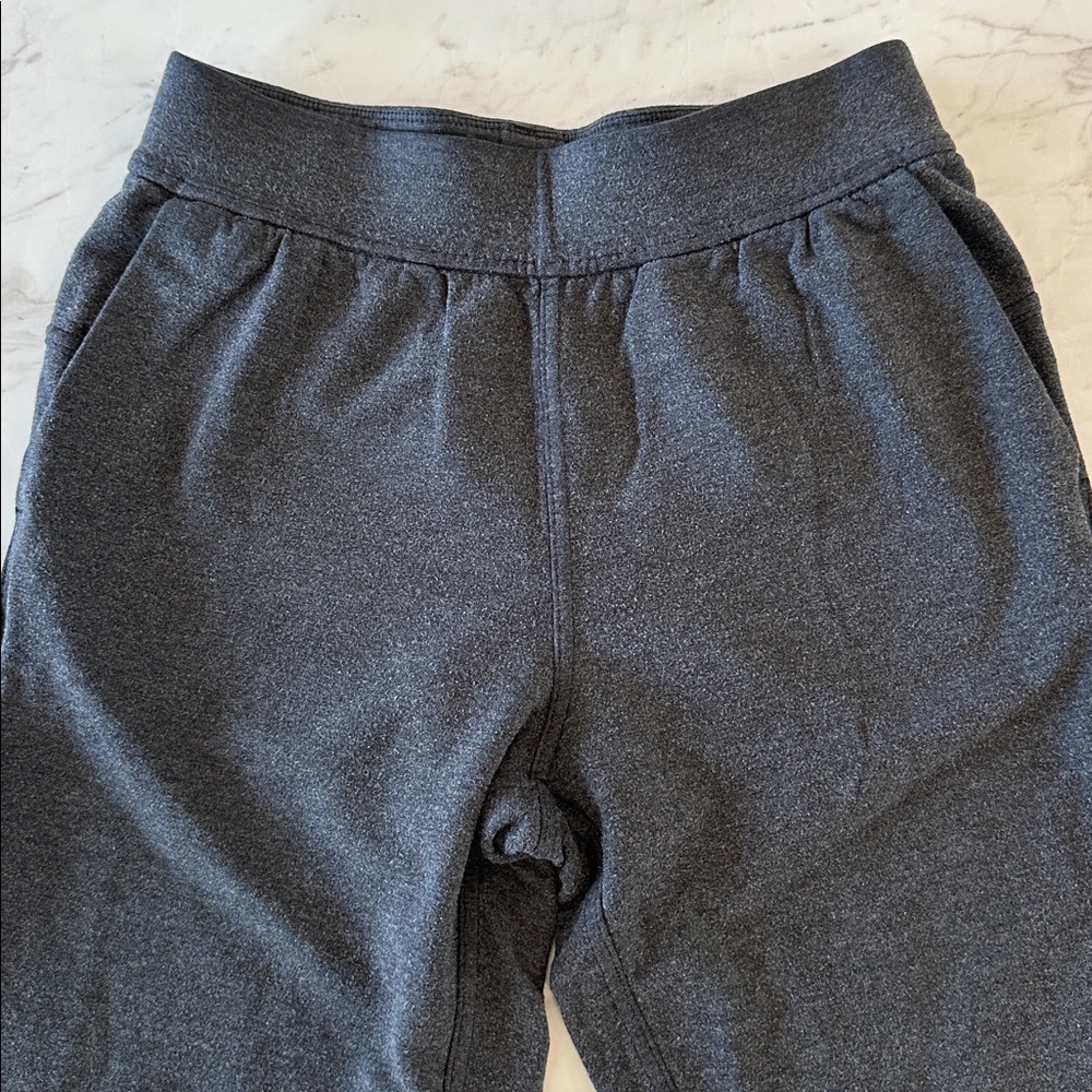 Lululemon Twisted & Tucked Pant “25 size 2 in Heathered Mod Black